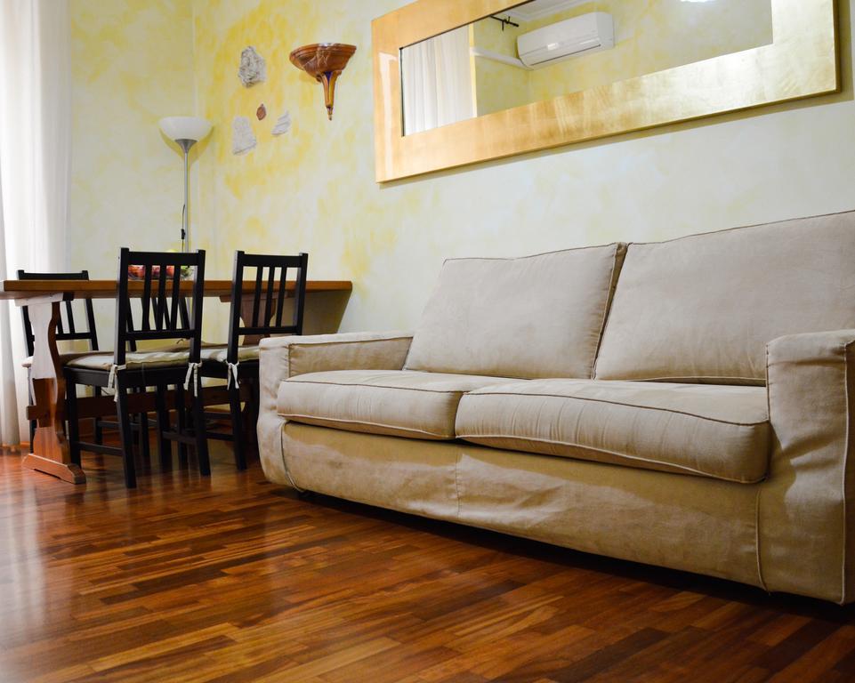 Tridomus Apartment - Mecenate 77 Roma Cameră foto